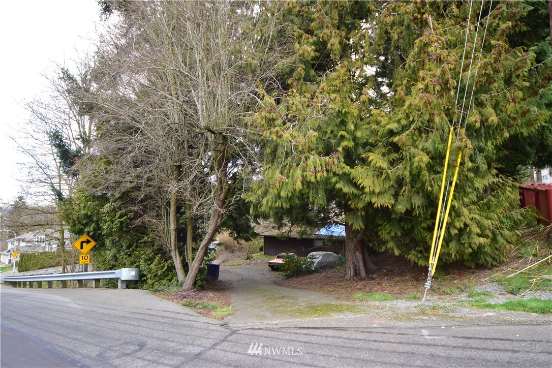 1405 North 26th Street Renton, WA 98056 - Photo 5 of 25