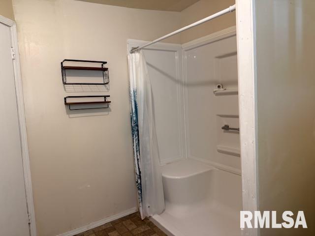 121 North 9th Street Herrin, IL 62948 - Photo 18 of 32