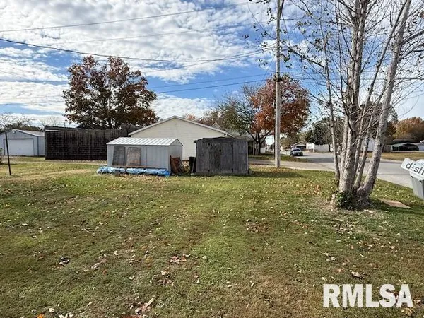 $98,900 | 121 North 9th Street, Herrin, IL 62948