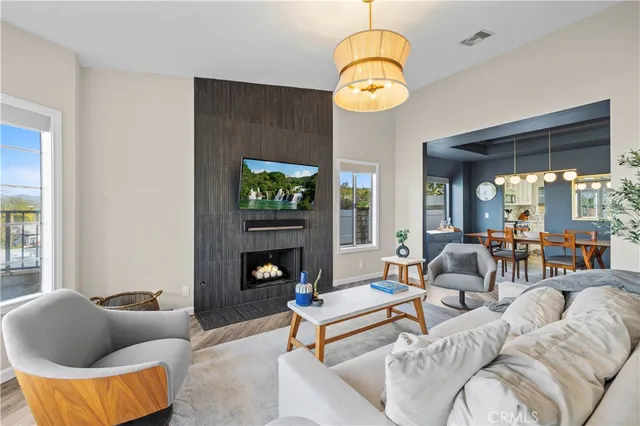 $825,000 | 22553 Pearson Court, Saugus, CA 91350