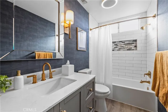 $825,000 | 22553 Pearson Court, Saugus, CA 91350