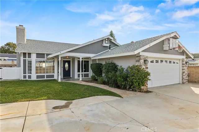 $825,000 | 22553 Pearson Court, Saugus, CA 91350