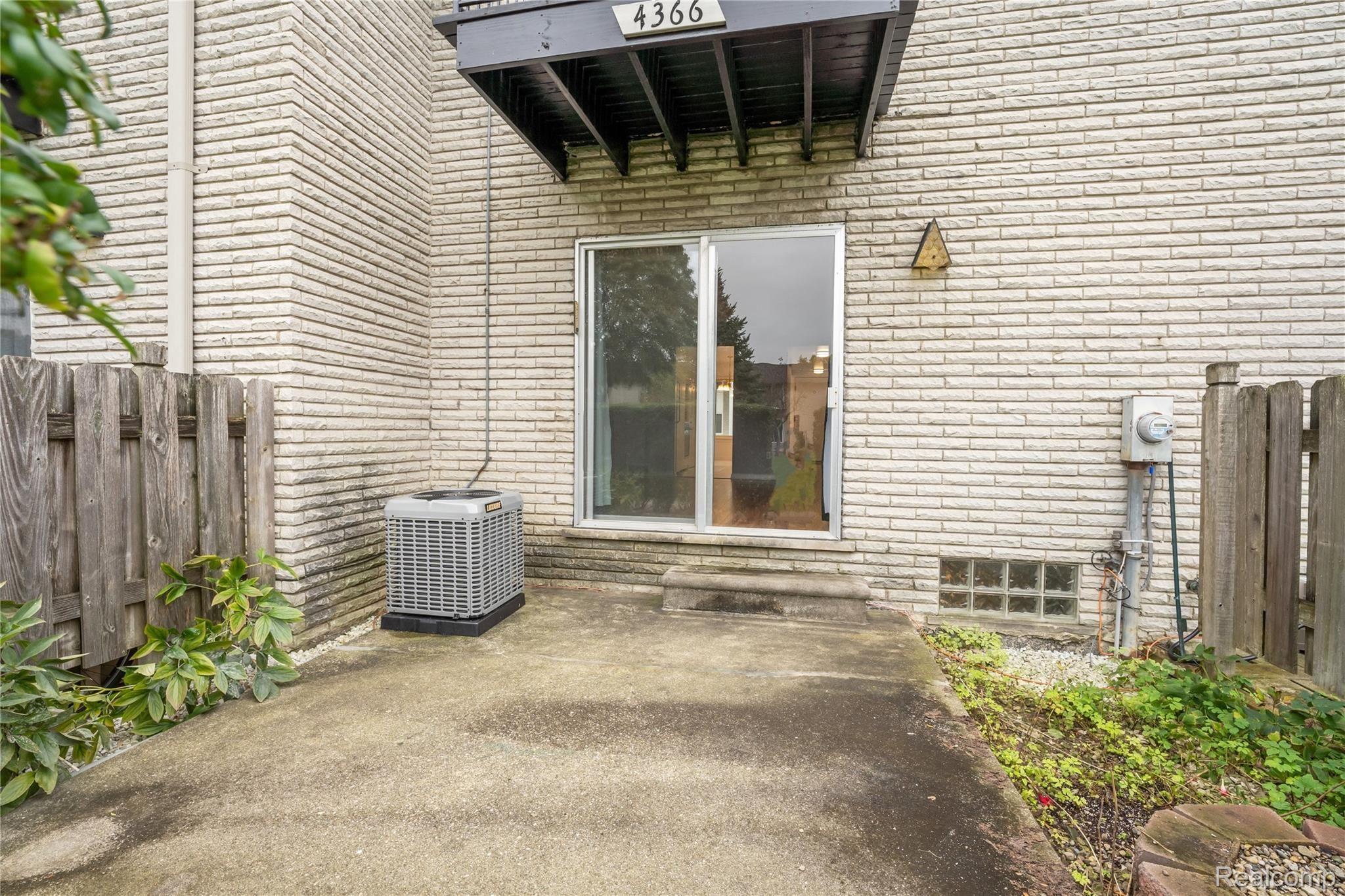 4366 15 Mile Road, Unit 54 Sterling Heights, MI 48310 - Photo 26 of 27 0026 (1).jpg