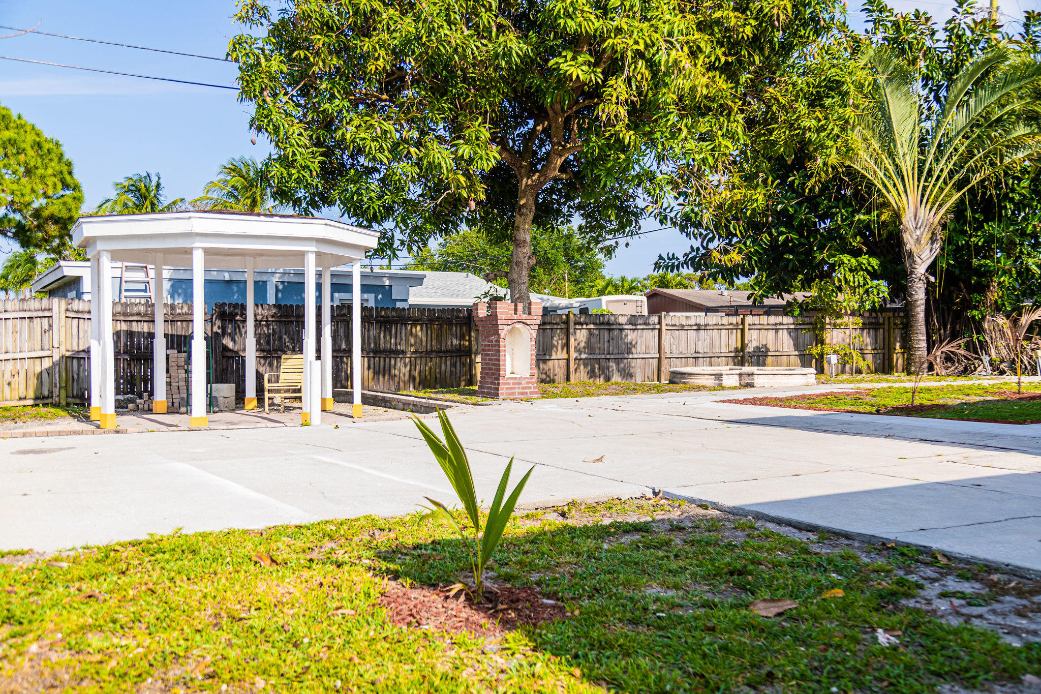 420 Kirk Road Palm Springs, FL 33461 - Photo 12 of 13 420KirkRd-28