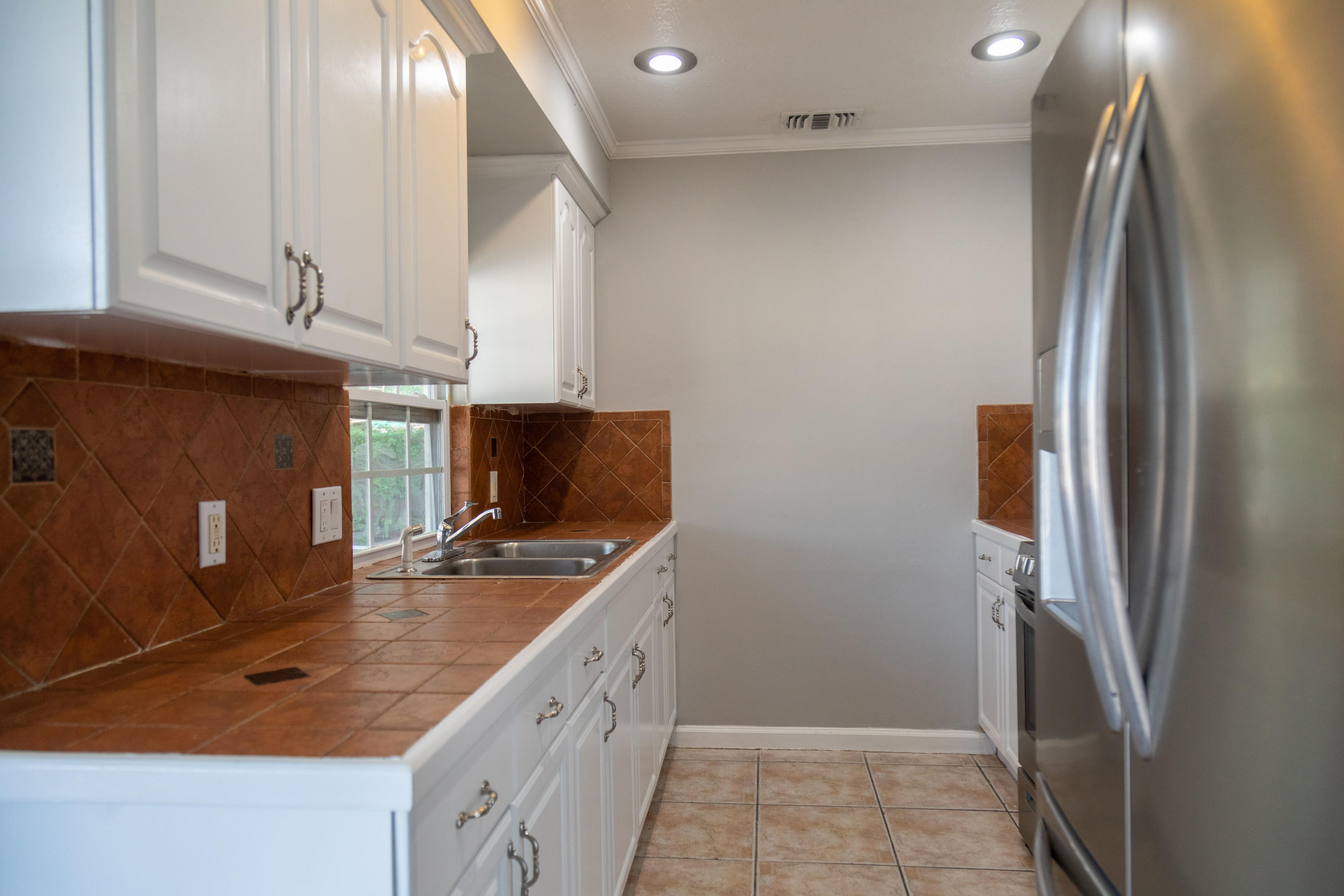 420 Kirk Road Palm Springs, FL 33461 - Photo 4 of 13 420KirkRd-5