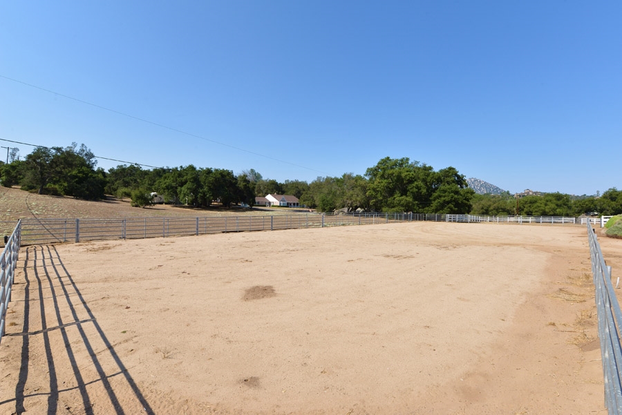 16971 Handlebar Road Ramona, CA 92065 - Photo 3 of 22