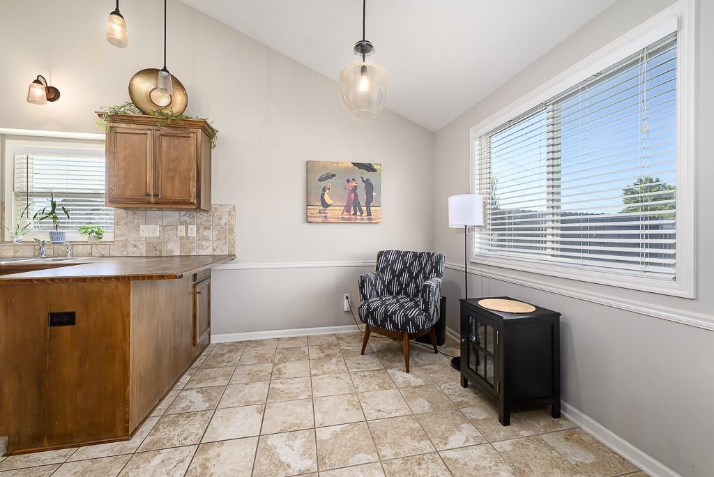 16809 Sheehan Road Basehor, KS 66007 - Photo 11 of 27