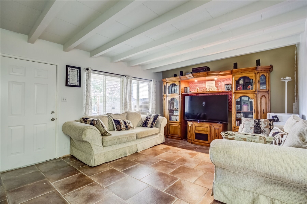551 Ammunition Road Fallbrook, CA 92028 - Photo 9 of 25