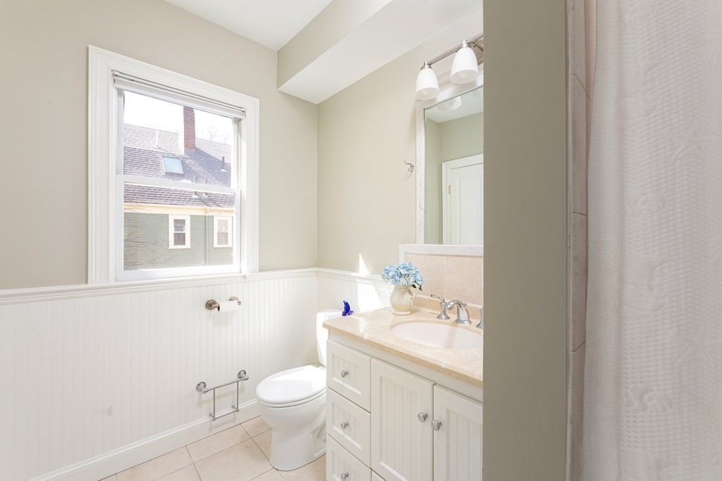 40 Brook Street Brookline, MA 02445 - Photo 12 of 16