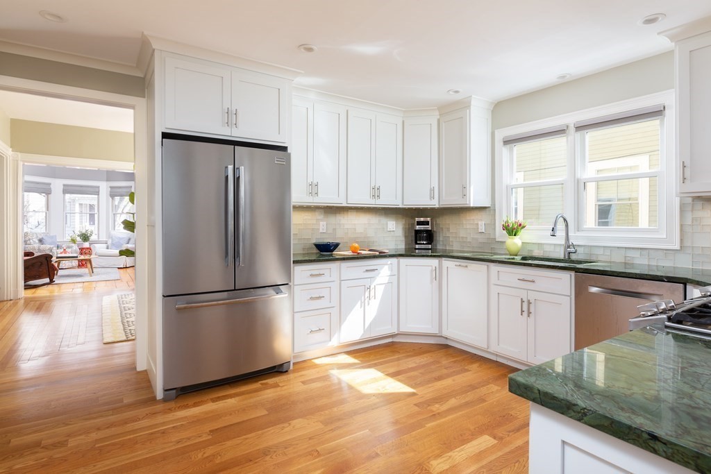 40 Brook Street Brookline, MA 02445 - Photo 7 of 16