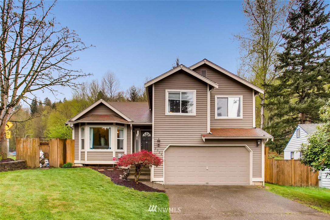 2924 Southeast 5th Street Renton, WA 98058 - Photo 1 of 25