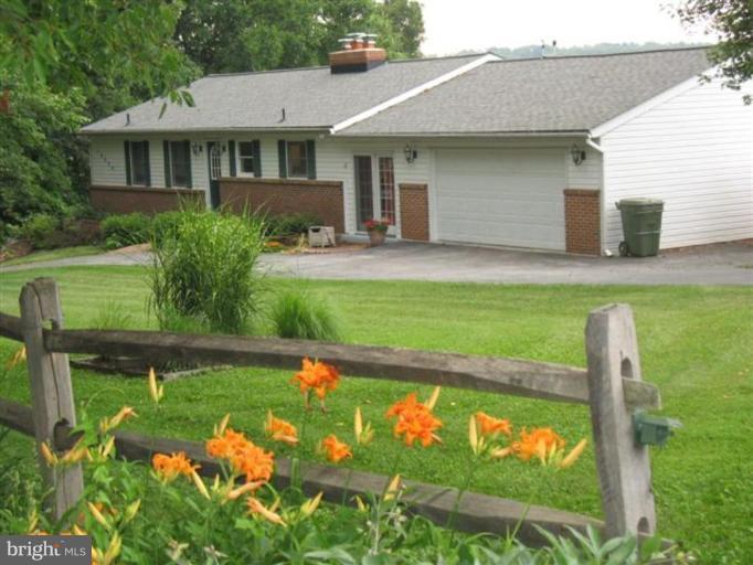 14626 Shirley Bohn Road Mount Airy, MD 21771 - Photo 1 of 10 Exterior