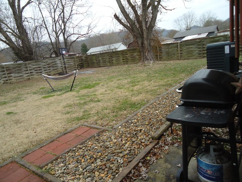 2319 Pittman Center Road Sevierville, TN 37876 - Photo 15 of 16 DSC08201