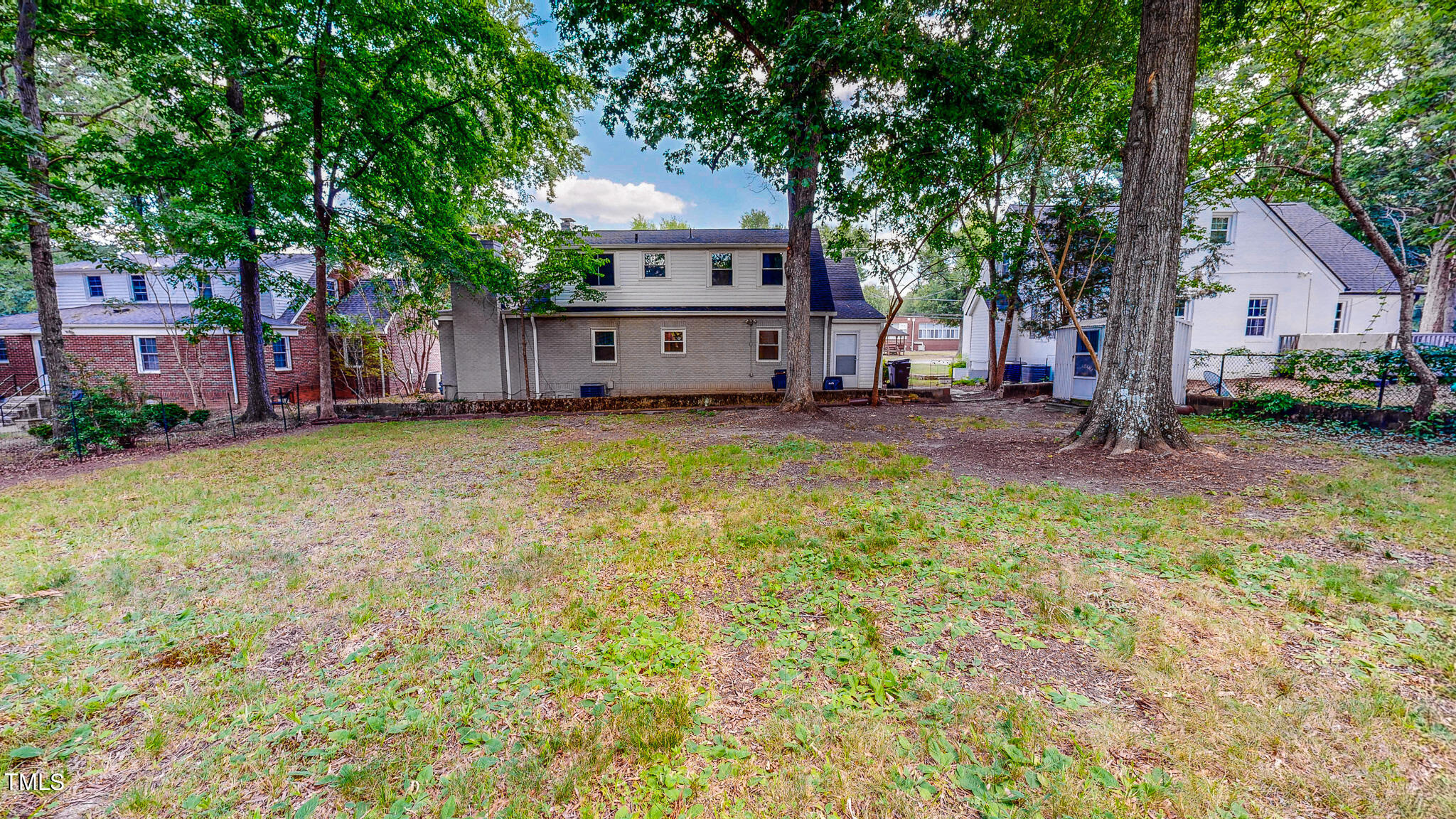 413 South Morgan Street Roxboro, NC 27573 - Photo 20 of 33 413-S-Morgan-06252024_200059