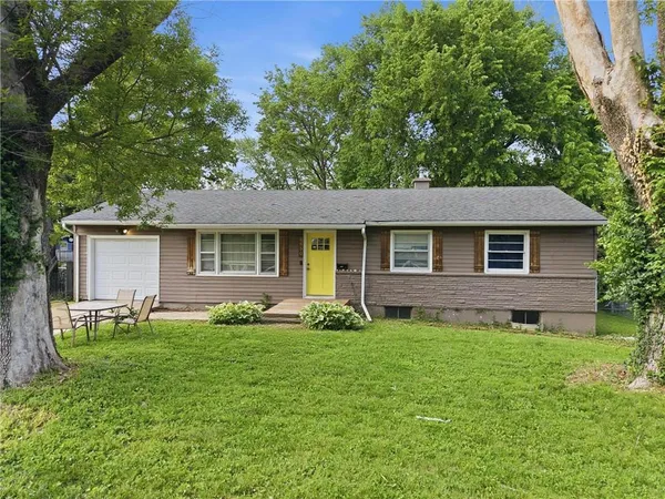 $230,000 | 8850 East 53rd Terrace, Raytown, MO 64133