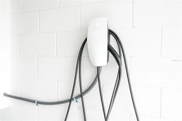 $960,000 | 10551 Petrillo Way, Winter Garden, FL 34787