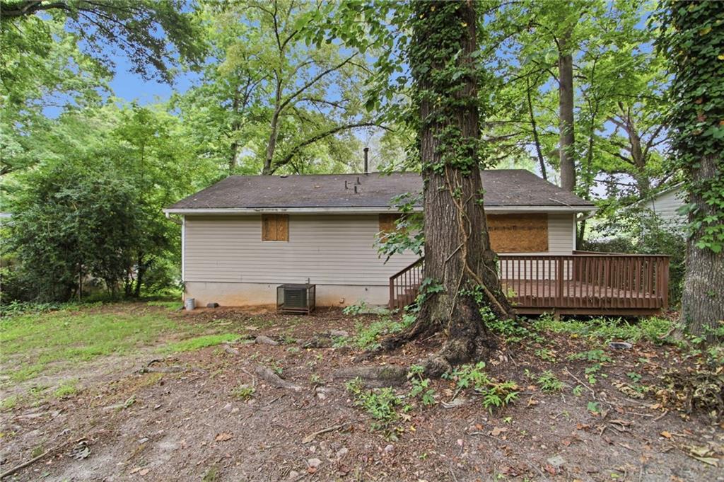 4436 Malibu Drive Decatur, GA 30035 - Photo 32 of 39