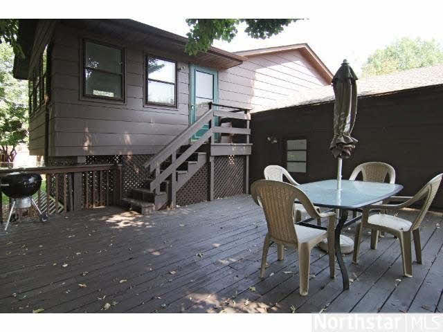 3091 Mt Ridge Road Roseville, MN 55113 - Photo 3 of 18 Gallery Image 3