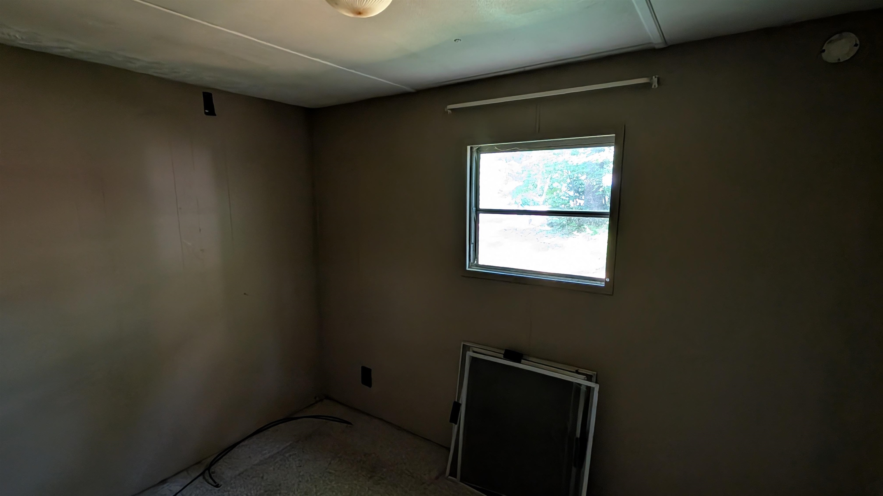 8 Hubbard Road Deering, NH 03244 - Photo 6 of 8