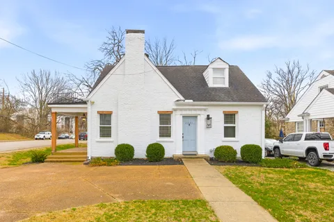 $1,595,000 | 2001 Sweetbriar Avenue, Nashville, TN 37212