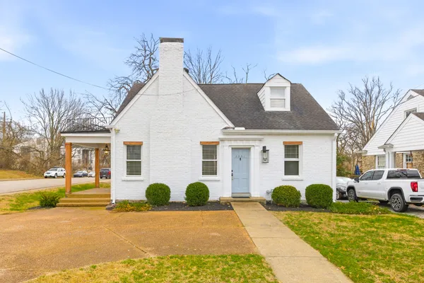 $1,595,000 | 2001 Sweetbriar Avenue, Nashville, TN 37212