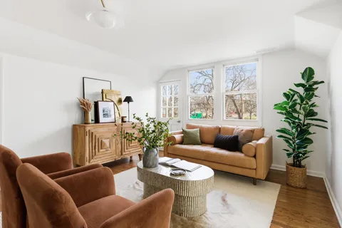 $1,595,000 | 2001 Sweetbriar Avenue, Nashville, TN 37212