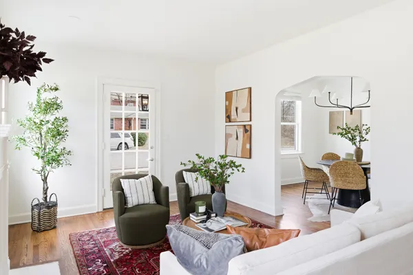 $1,595,000 | 2001 Sweetbriar Avenue, Nashville, TN 37212