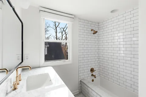 $1,595,000 | 2001 Sweetbriar Avenue, Nashville, TN 37212