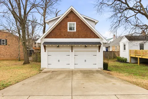 $1,595,000 | 2001 Sweetbriar Avenue, Nashville, TN 37212