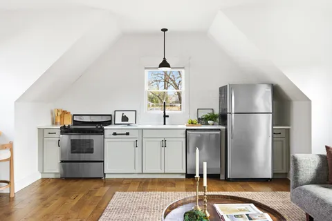 $1,595,000 | 2001 Sweetbriar Avenue, Nashville, TN 37212