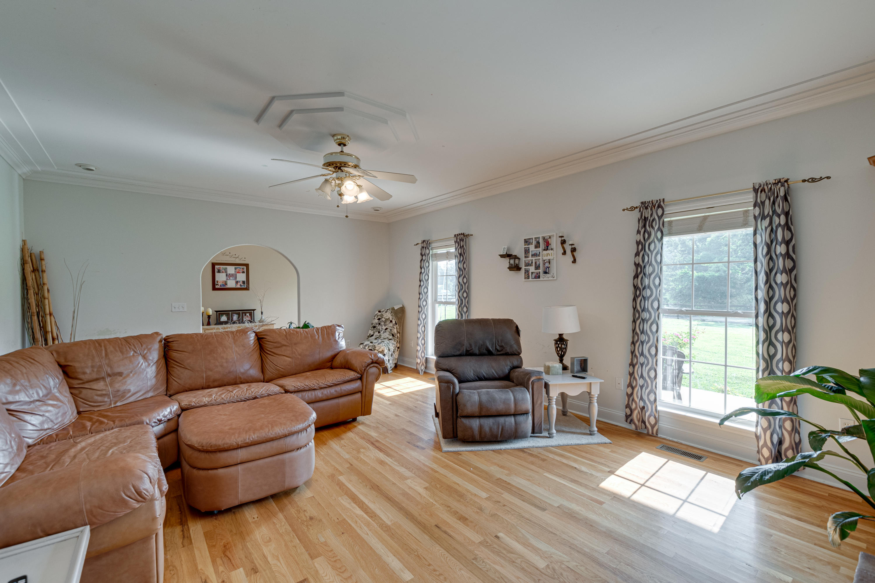 30 Reeves Road Trenton, GA 30752 - Photo 9 of 49 30 Reeves Dr-9