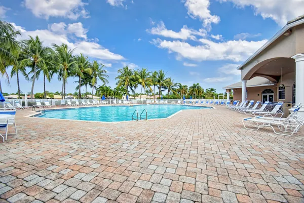 $3,500 | 2675 Pyes Harbour, West Palm Beach, FL 33411
