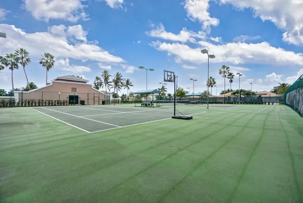 $3,500 | 2675 Pyes Harbour, West Palm Beach, FL 33411