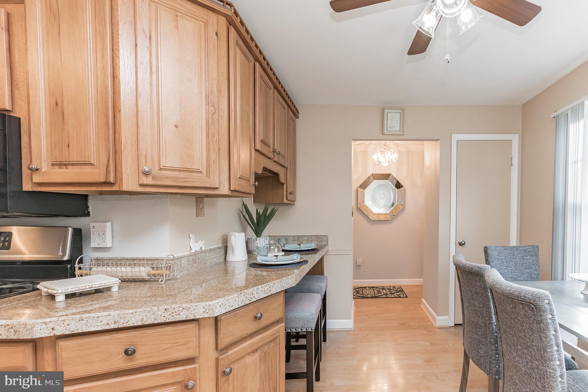 24213 Welsh Road Gaithersburg, MD 20882 - Photo 8 of 30 Countertop seating