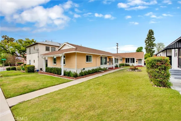 $3,000 | 2605 North Lincoln Street, Burbank, CA 91504