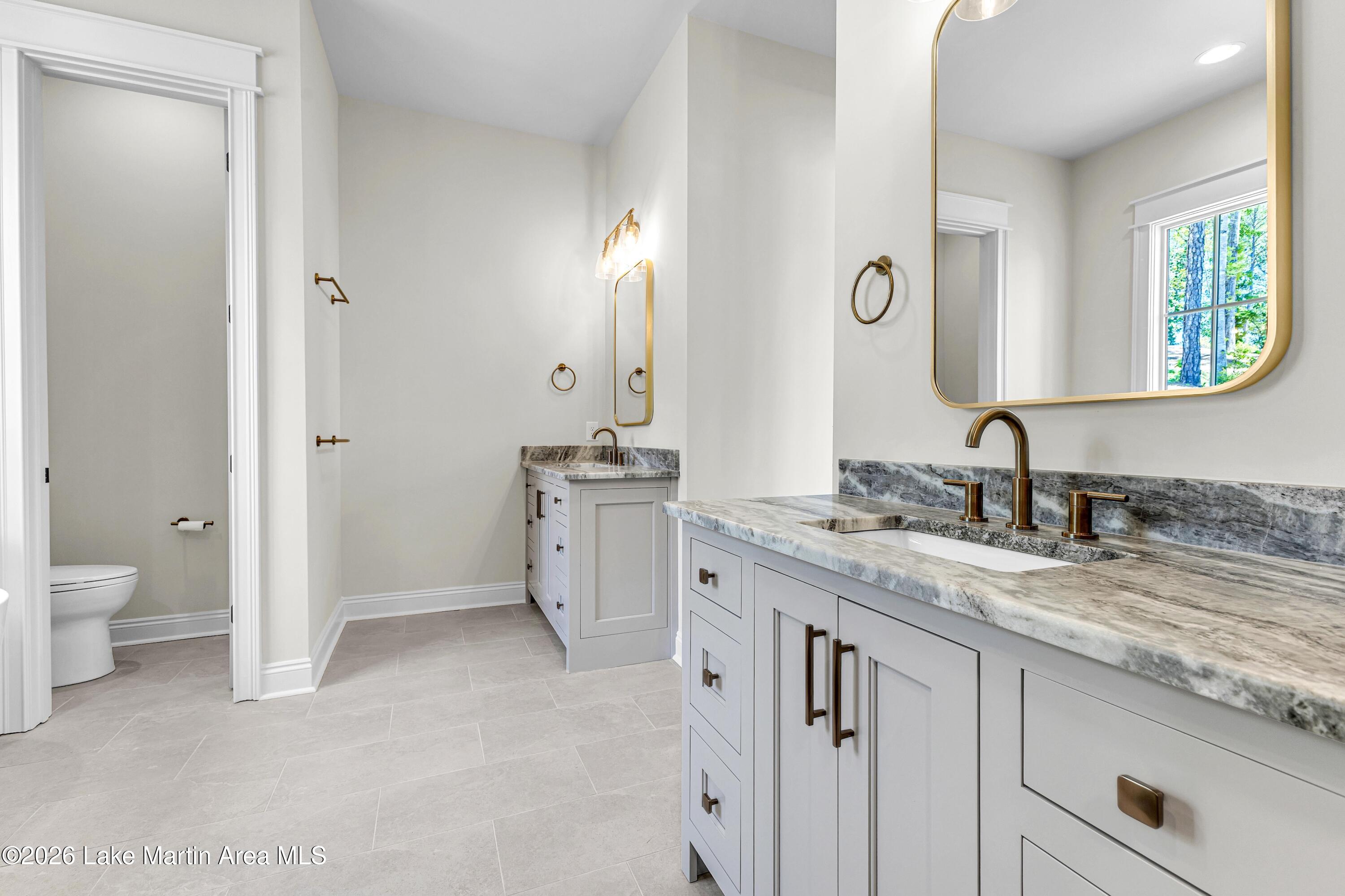 2537 Sturdivant Road Jacksons Gap, AL 36861 - Photo 20 of 54 Primary bathroom