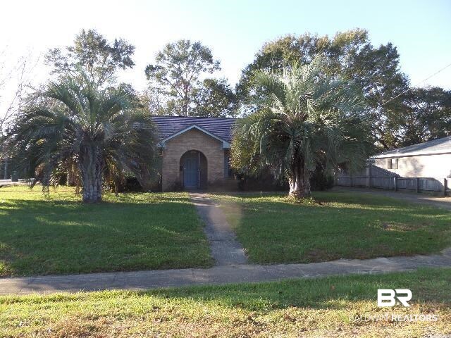 501 West Amanda Avenue Foley, AL 36535 - Photo 1 of 33 Gallery Image 1