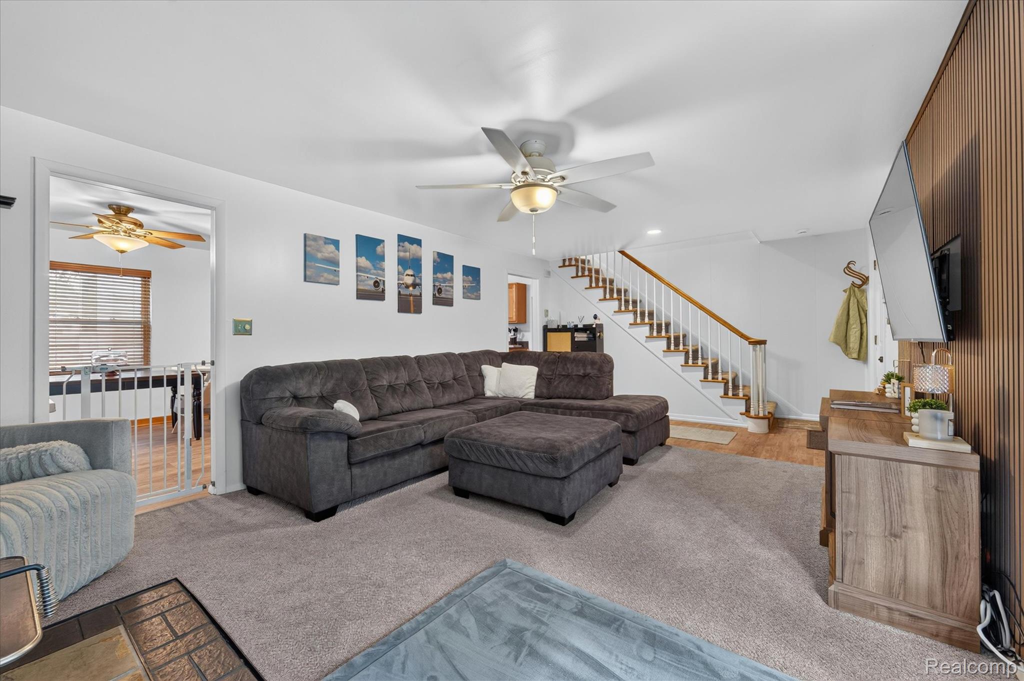 44850 Ecorse Road Belleville, MI 48111 - Photo 6 of 36 09-44850-Ecorse-Rd-Belleville-WindowStill.jpg