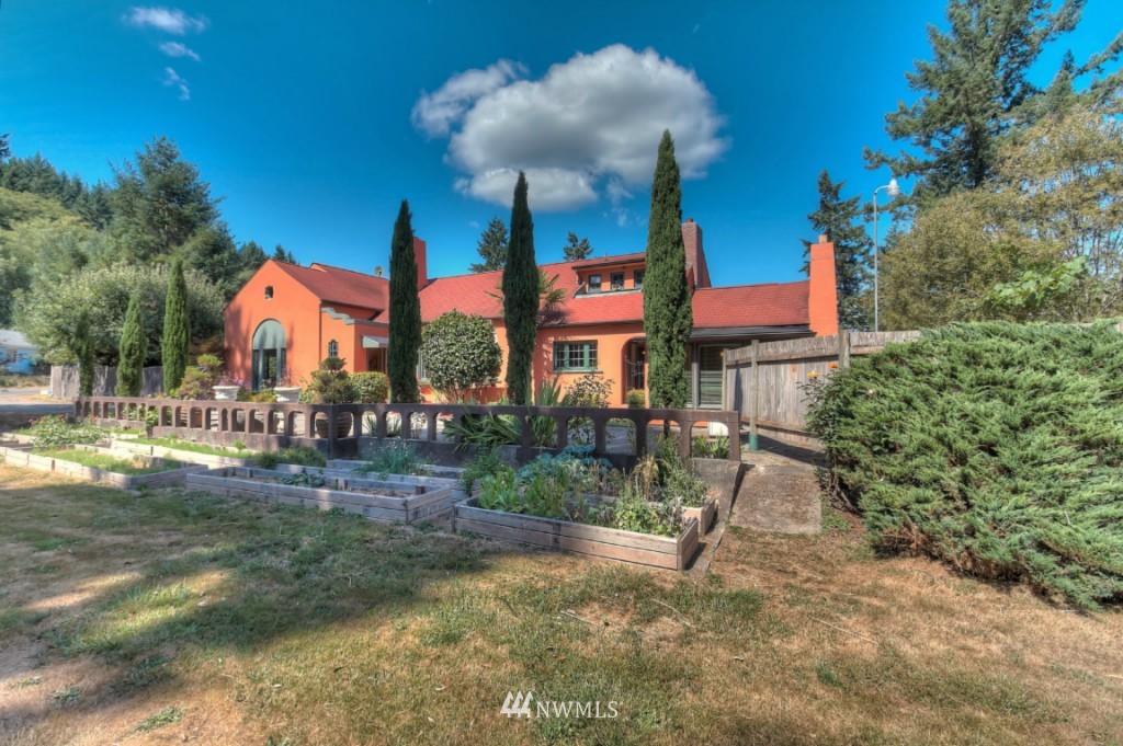 323 Delano Road Southwest Lakebay, WA 98349 - Photo 2 of 25 Gallery Image 2