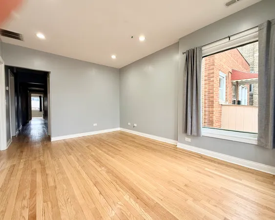 $2,800 | 5307 North Central Avenue, Unit 1, Chicago, IL 60630