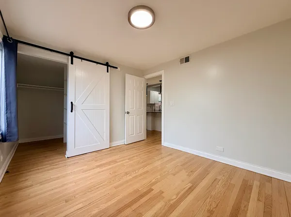 $2,800 | 5307 North Central Avenue, Unit 1, Chicago, IL 60630