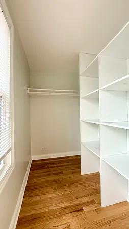 $2,800 | 5307 North Central Avenue, Unit 1, Chicago, IL 60630