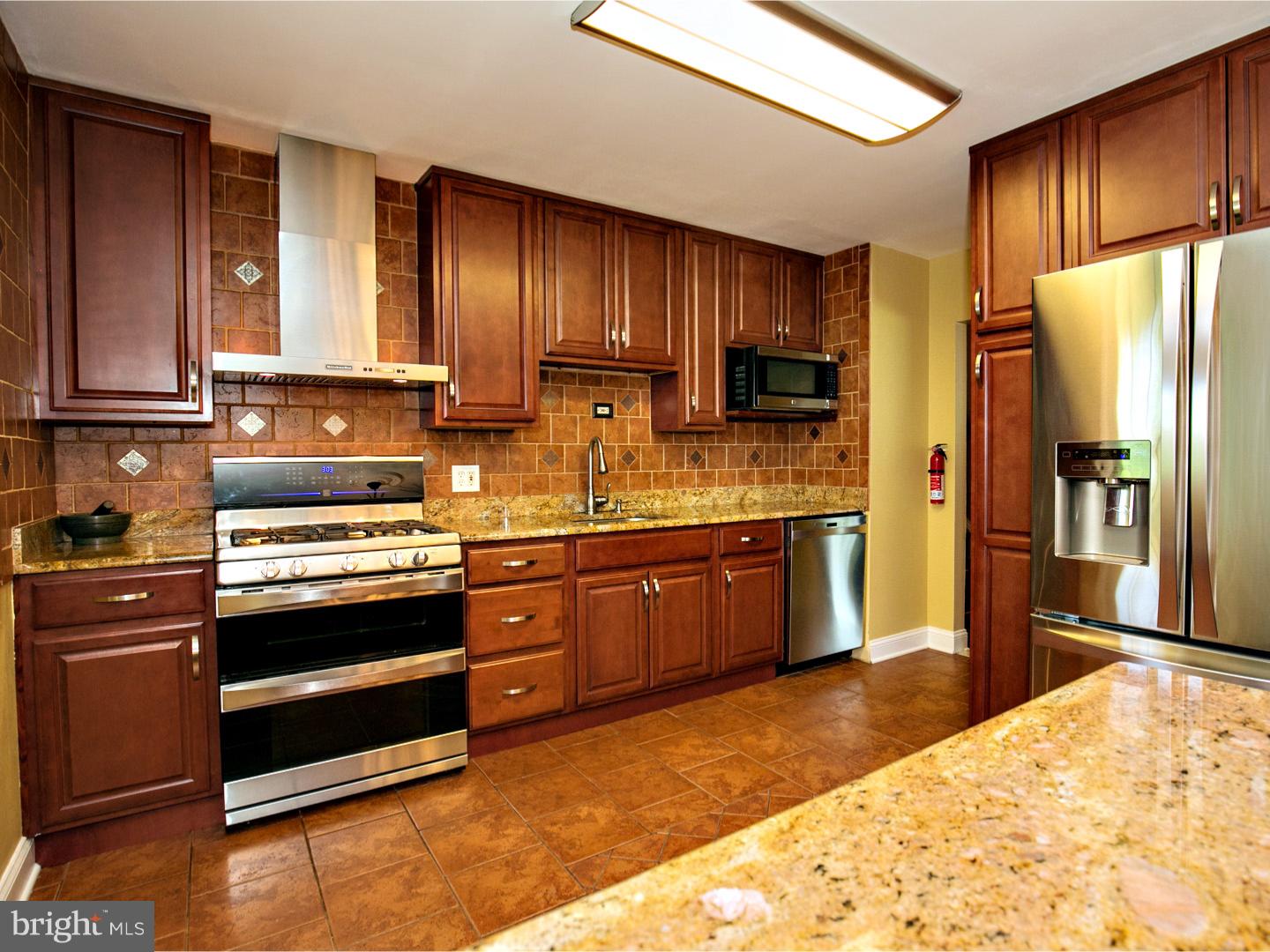 345 Farmdale Road Moorestown, NJ 08057 - Photo 13 of 24