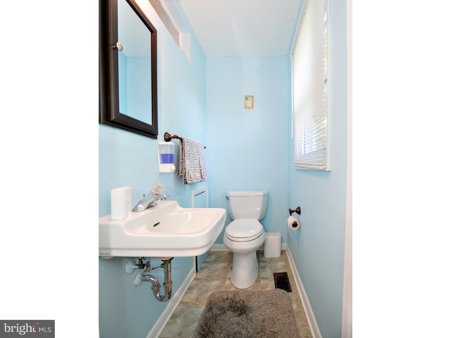 345 Farmdale Road Moorestown, NJ 08057 - Photo 18 of 24 Half Bath