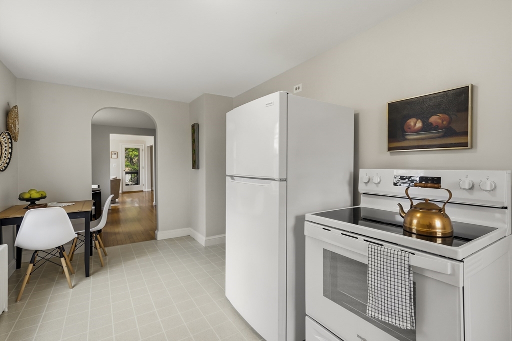 26 Wachusett Drive Lexington, MA 02421 - Photo 10 of 42