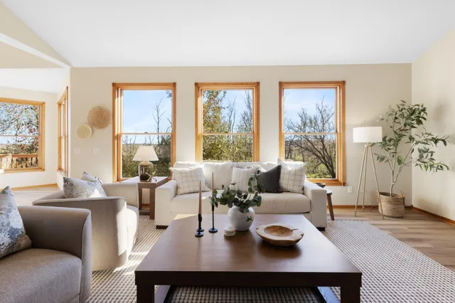 $799,900 | 3731 Rush Lake Road, Rush City, MN 55069