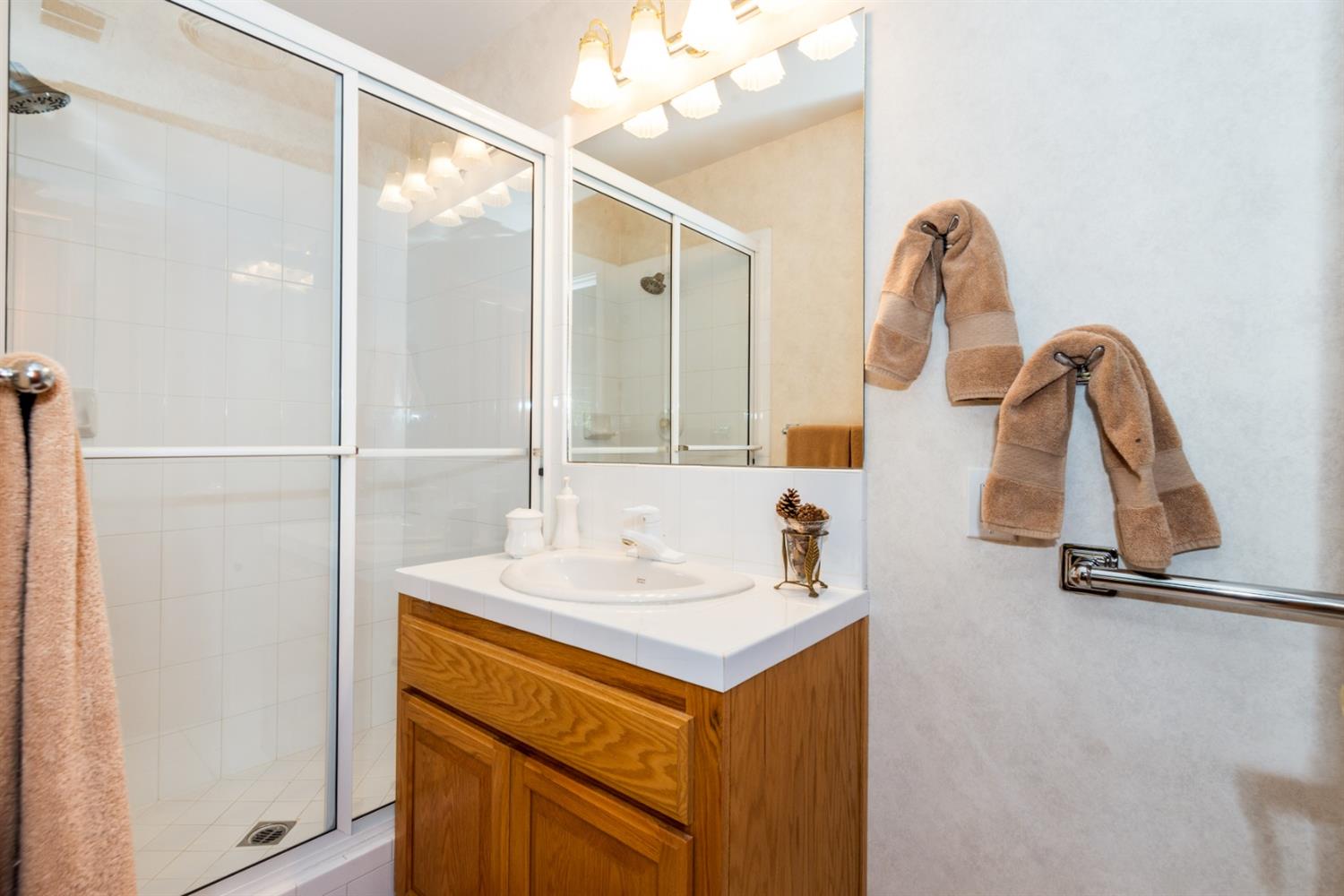 25941 East Trimmer Springs Road Sanger, CA 93657 - Photo 18 of 74 Gallery Image 18