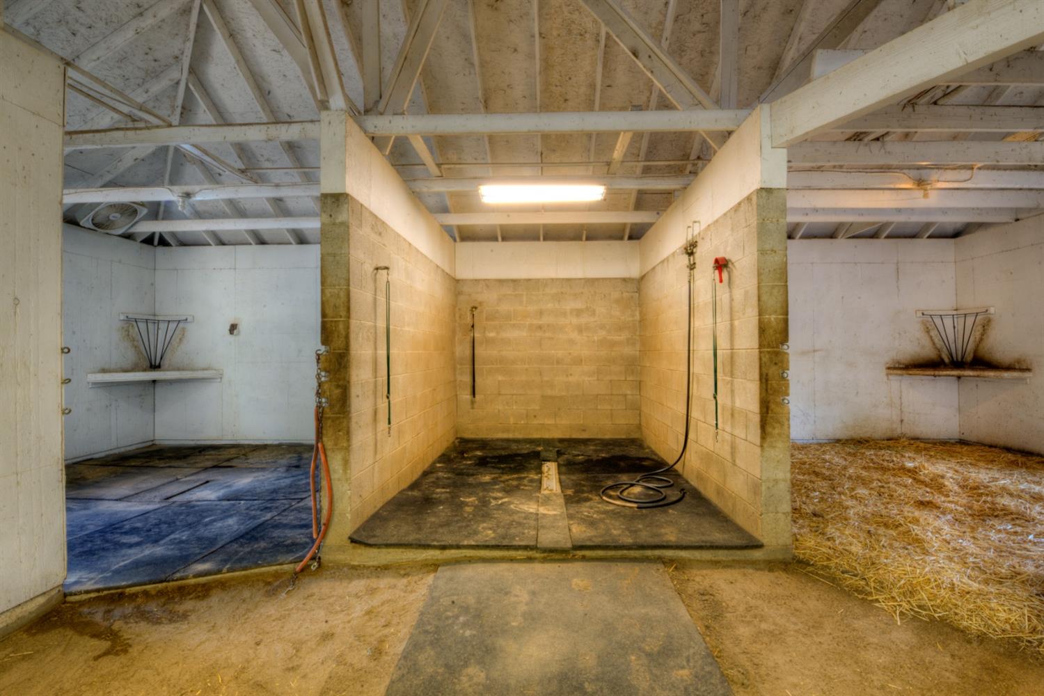 25941 East Trimmer Springs Road Sanger, CA 93657 - Photo 64 of 74 Gallery Image 64