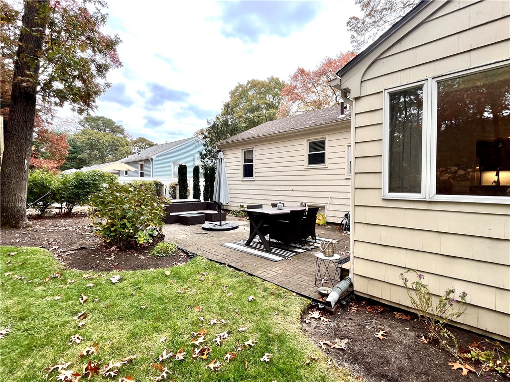 59 Darling Street Warwick, RI 02886 - Photo 27 of 28 Gallery Image 27