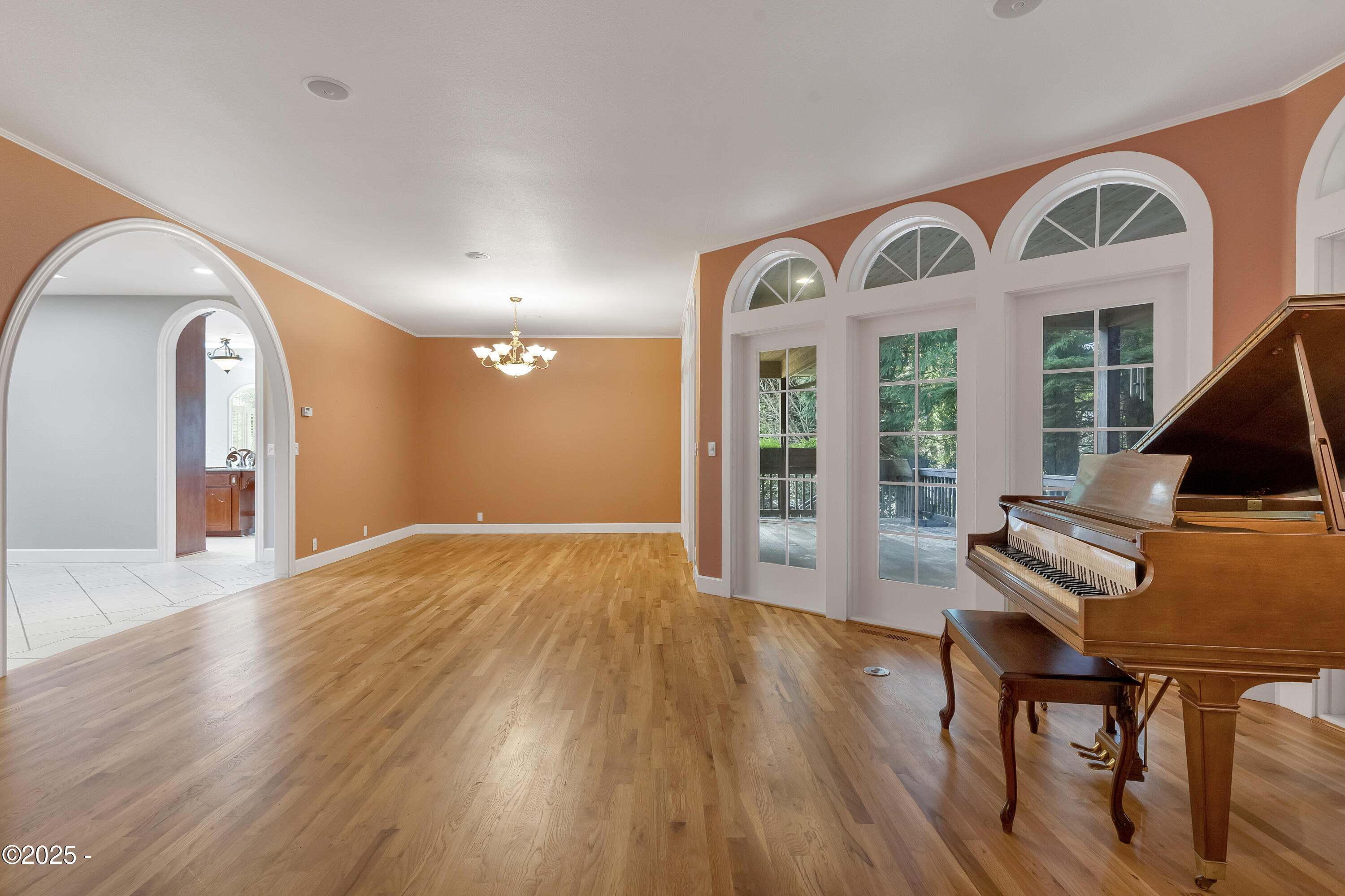 115 Gull Station Depoe Bay, OR 97341 - Photo 14 of 68 Living & formal dining